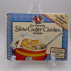 Gooseberry Patch 2 In 1 Slow-Cooker Chicken And Beef Recipes Book, READ